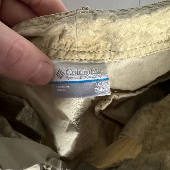 Columbia woman’s capri pants size 10 - Picture 5 of 7